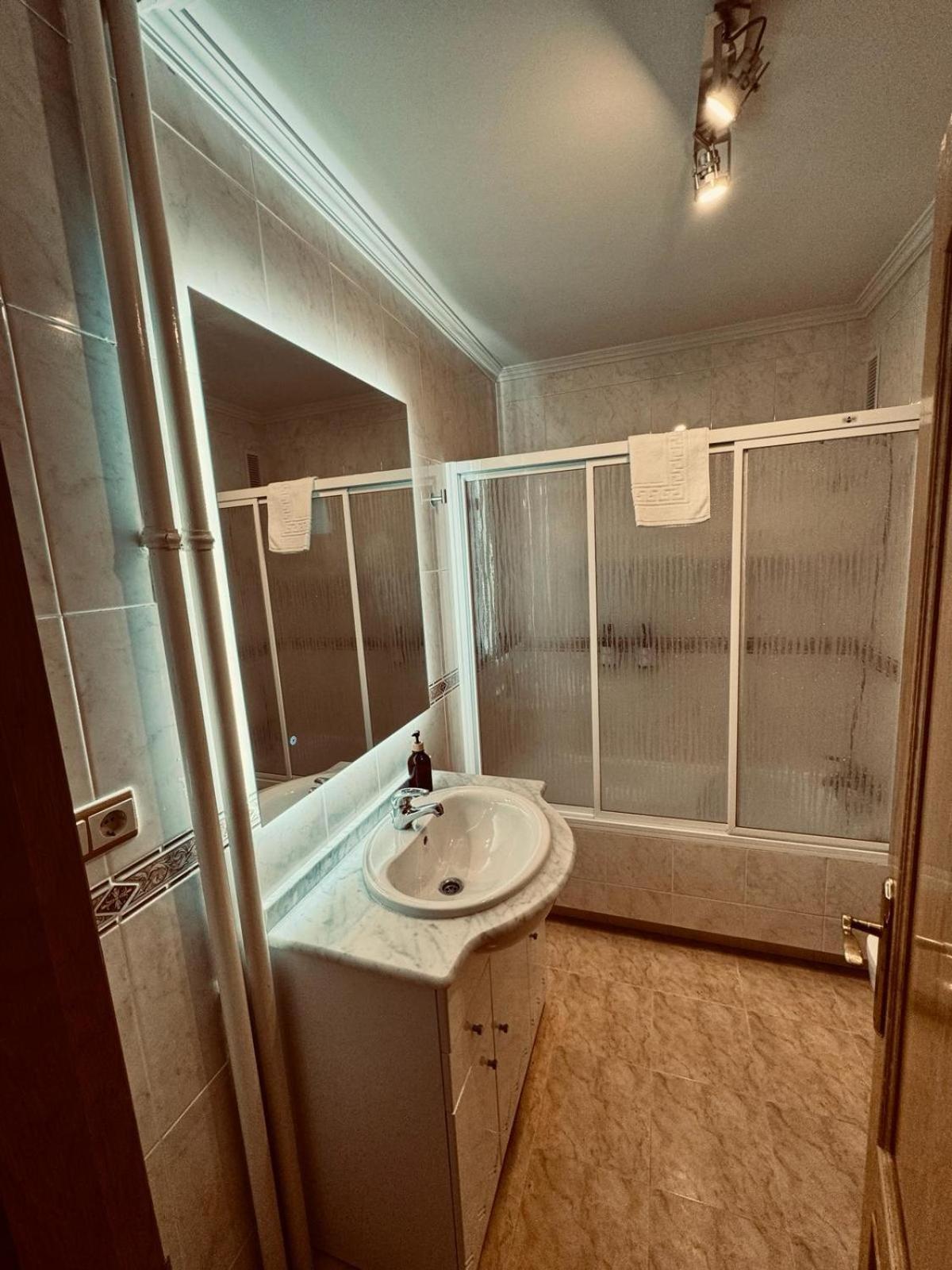 Moderno Apartamento Con Vistas A La Ria De Vigo Zewnętrze zdjęcie
